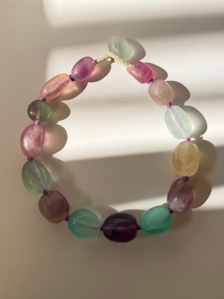 Necklace with fluorite
