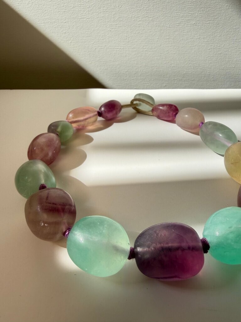 Necklace with fluorite