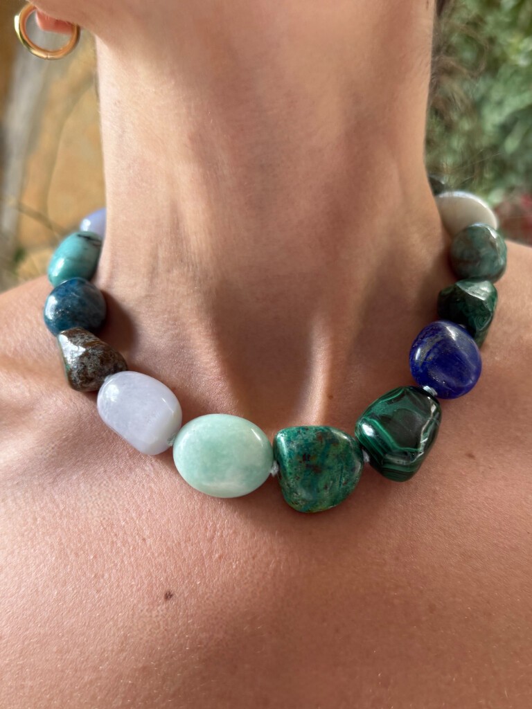 Necklace with mixed materials